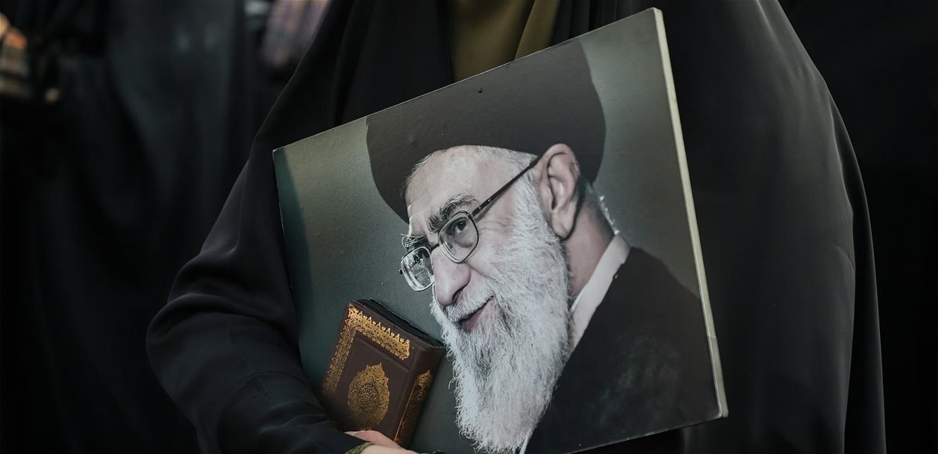 أين وصية علي خامنئي؟.. تقرير أميركي يكشف